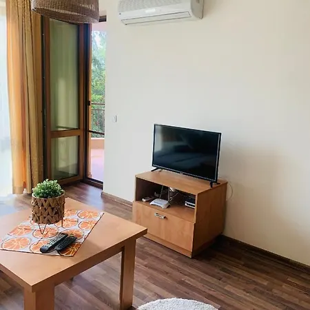 апартамент в комплекс Golden Beach, Sunny Lägenhet *